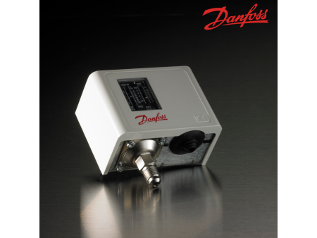 Pressostato Danfoss bassa pressione KP1 automatico (C40)